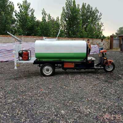 多功能小型洒水车 绿化园林、工地抑尘与生产的理想选择